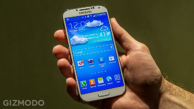 Samsung Galaxy S IV Hands On: Everything New Is Old Again