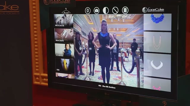 Facecake Is An Awesome Augmented Reality Shopping App