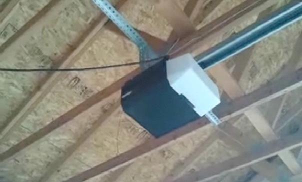 Is This The World’s Worst Home Wiring Job Ever?